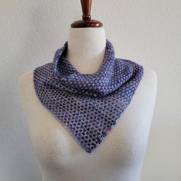 Lunares Cowl