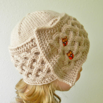 Dilya Hat