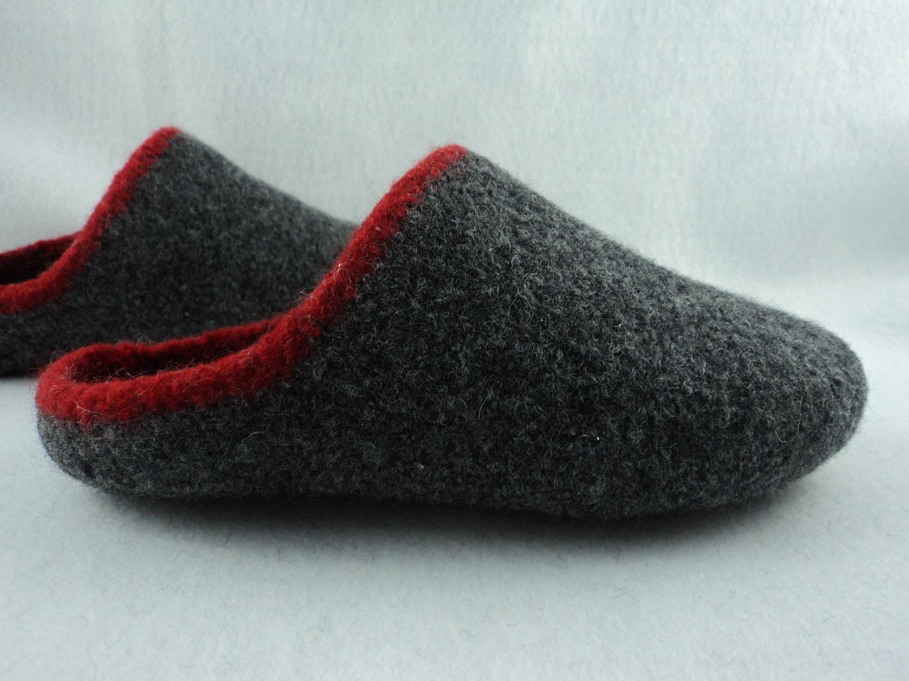 Men's Scuff Felted Slippers Knit Pattern FRENCH