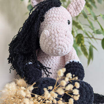 Pebble The Horse