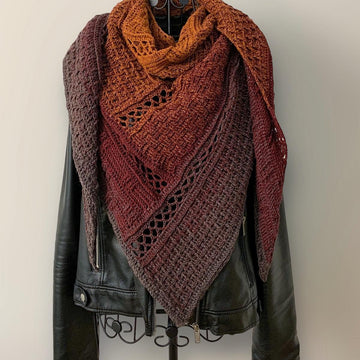 Triangular Scarf "Akaste"