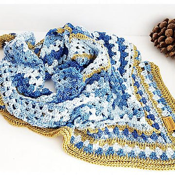 Triangle Warm Shawl