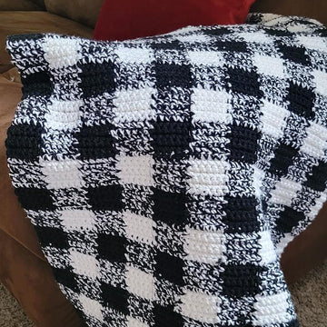Crochet Gingham Throw Blanket