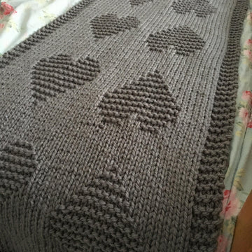 Heart Bed Runner Blanket