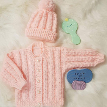 Oliver baby knitting pattern 0-3 & 6-12mths