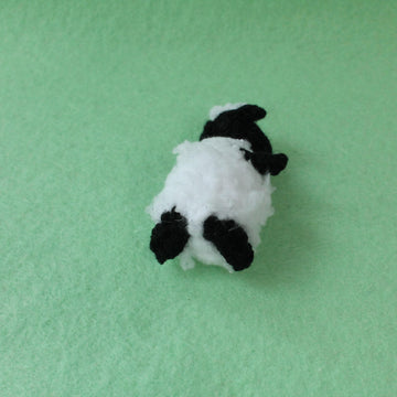 The Mini Knitting Lamb
