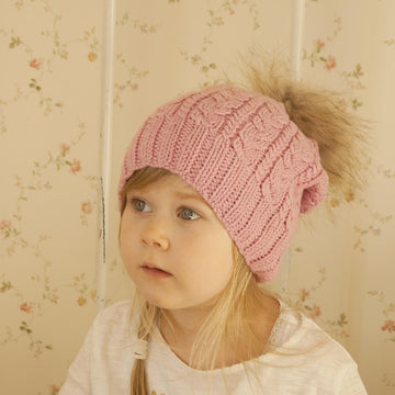 Bella cable hat