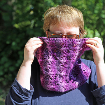Splashes of Light Cowl