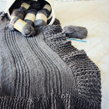 Housewarming Throw