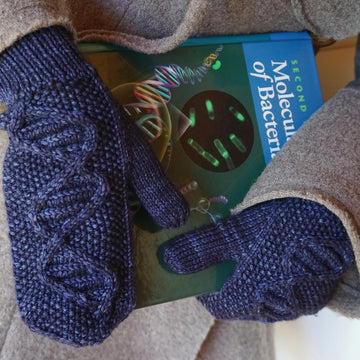InGENEous Mittens