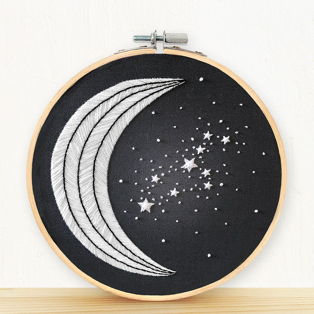 Embroidery and Sage Leo Zodiac Embroidery Kit - 8 1/4in W x 8 1/4in L x 3/8in D