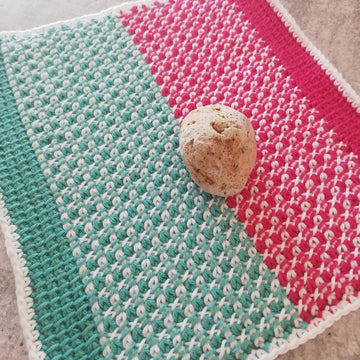 Tunisian Crossed Wash Mitt