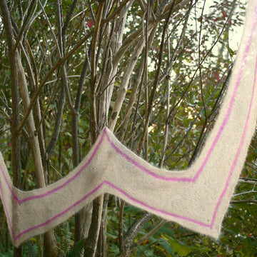 W scarf