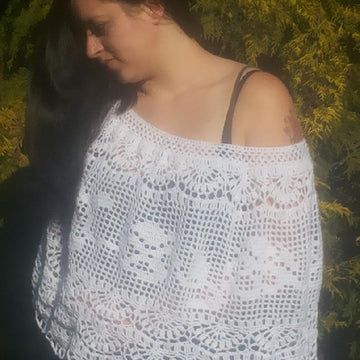 Crochet Poncho "Pansy Afternoons"
