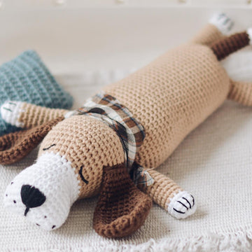 Sleepy Dog Amigurumi