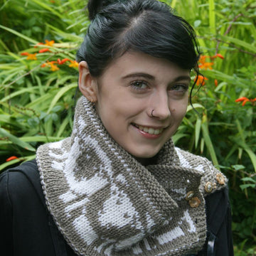 Cosy Sheep Cowl