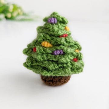 Crochet Christmas tree amigurumi pattern