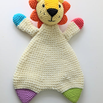Cuddly Lion Comforter