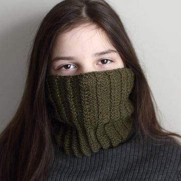Wren Neck Warmer for DK