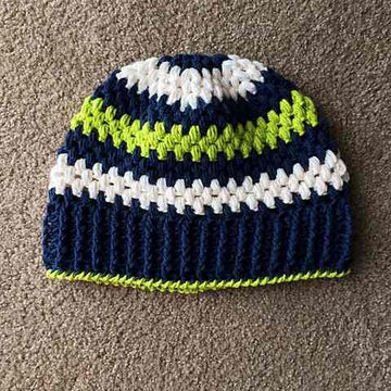 Bobbles Slouchy Beanie Crochet Hat Pattern