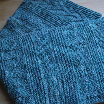 A Study in Texture Cowl