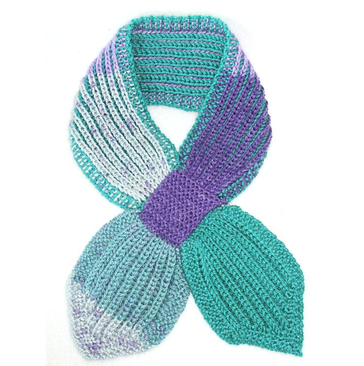 Brioche Keyhole Scarf