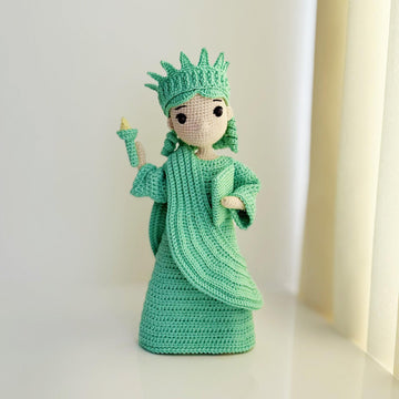 Amigurumi Statue of Liberty doll, crochet Uncle Sam pattern, Patriotic dolls, 4th of July decor