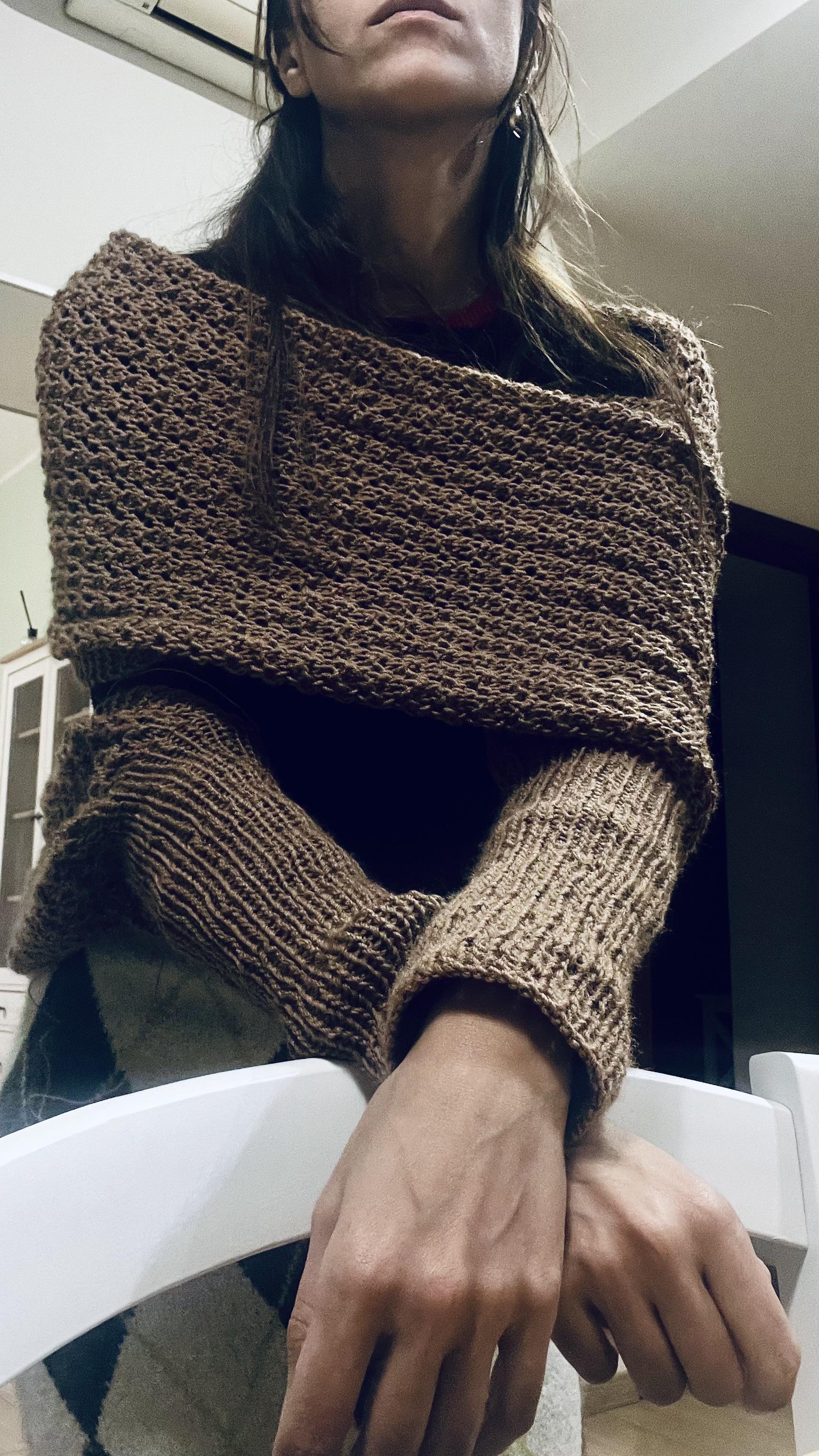 Light Sleeve scarf