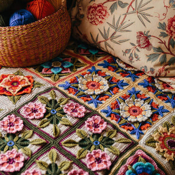 Spirit of Flora Crochet Blanket CAL by Jane Crowfoot
