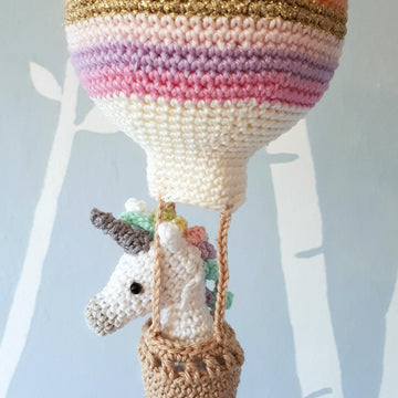 Unicorn in a hot air balloon