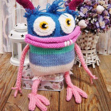 Knitted Bansen Monster