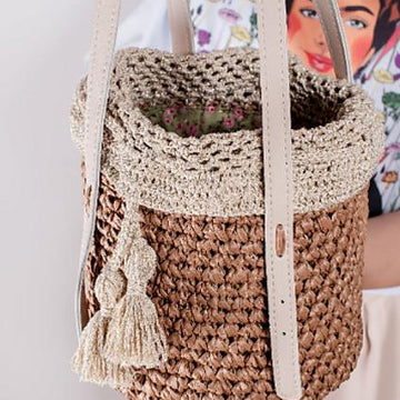 Raffia bucket bag