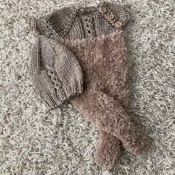 Nieves footed romper set