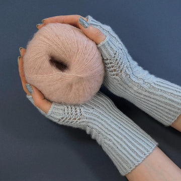 Dryw Mittens