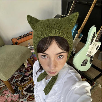 Elevated cat or devil hat