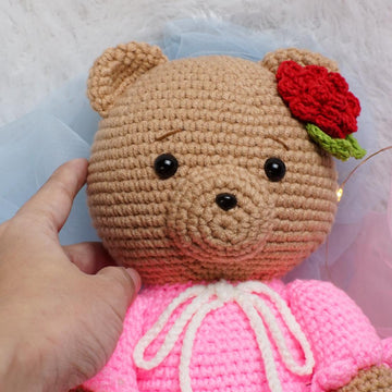 Teddy bear amigurumi crochet doll pattern