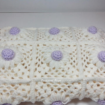 Lilac Daisy Baby blanket