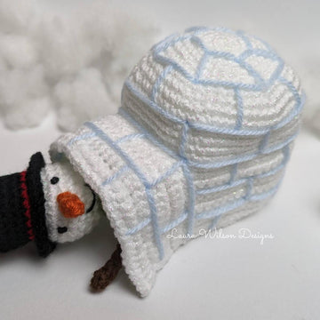 Simon the snowman and his igloo