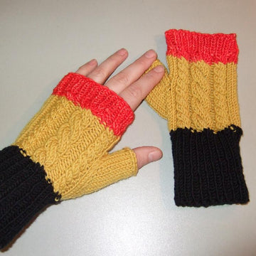 Cable mittens (matching Rory Gilmore hat)