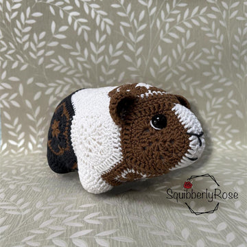 Piggy Small the African flower Guinea Pig