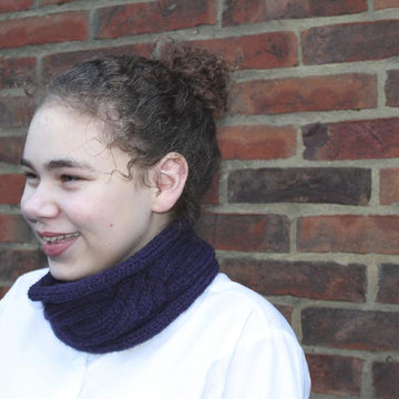 Carlota Cabled Cowl