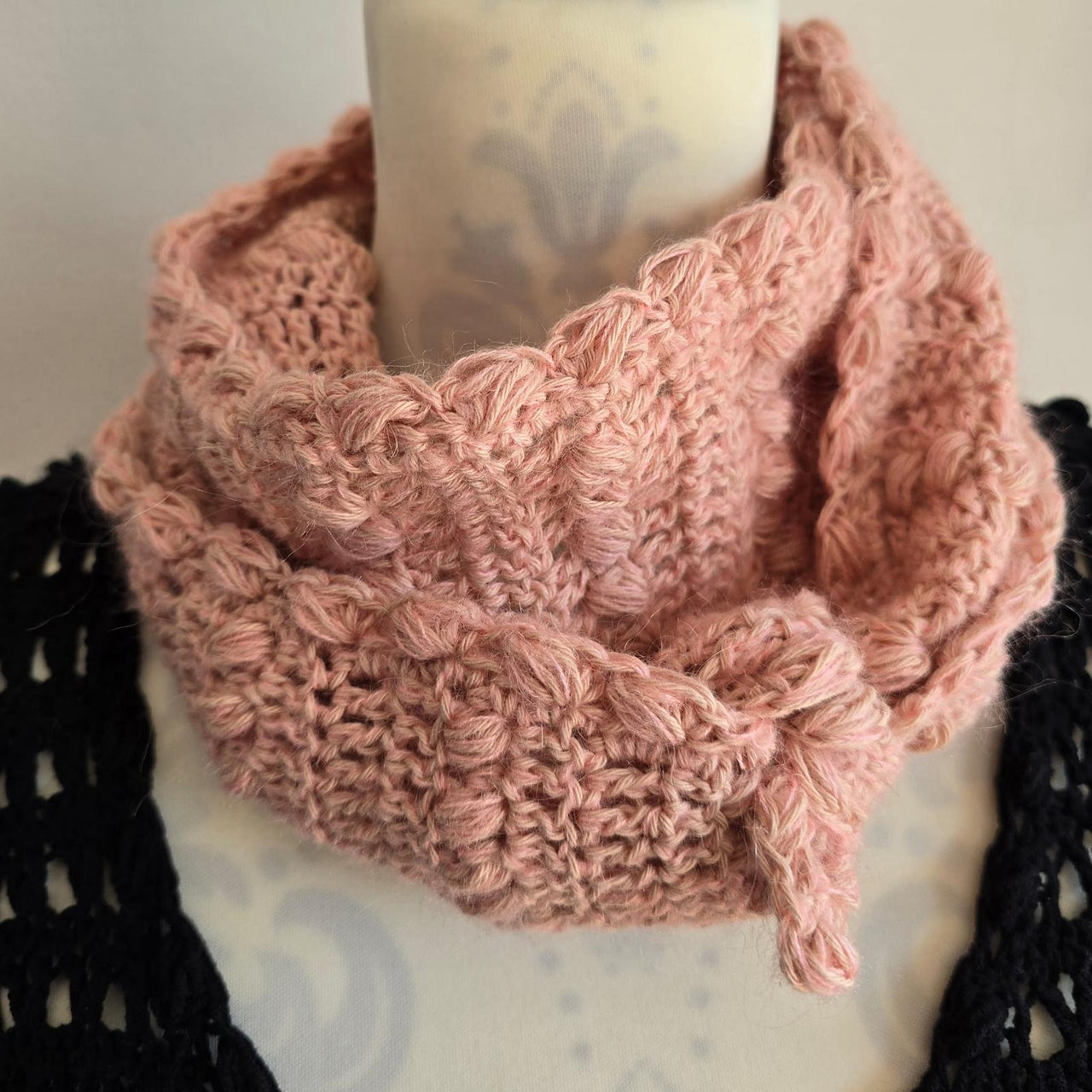 Cloud Puff mini scarf