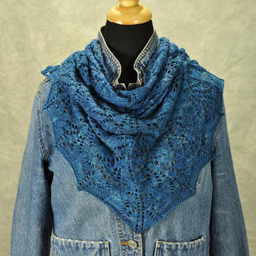 The Vivien Barnaby Shawlette
