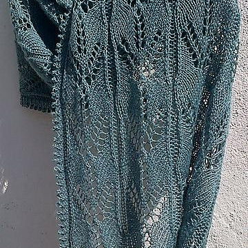 Lavender Green: a Victorian lace stole