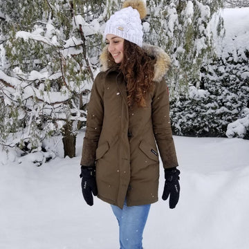 Fluffy Snow  Maman et Enfant Bonnet Tuque