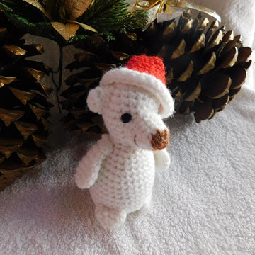Little Christmas Bear amigurumi
