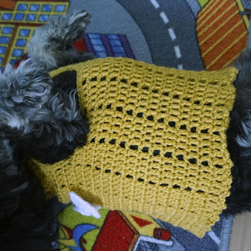 Häkelanleitung für das Hundekleid mit Schleife