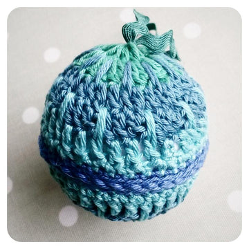 Decoration :: Larksfoot Christmas Bauble