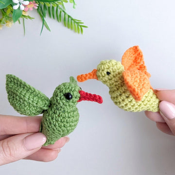 Crochet hummingbird pattern, easy crochet amigurumi bird pattern, crochet keychain pattern