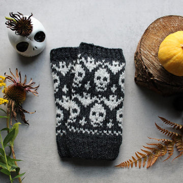 Dead Can Dance mitts